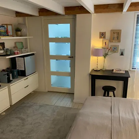 Vintage Bed & Breakfast